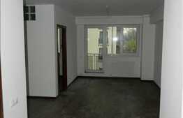 1 camera de vanzare, 38.7 mp , cu balcon, finisat nou