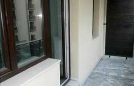 1 camera de vanzare, 38.7 mp , cu balcon, finisat nou