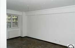 1 camera de vanzare, 38.7 mp , cu balcon, finisat nou