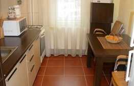 3 camere integral renovat, pe Calea Manastur, etaj intermediar, mobilat utilat