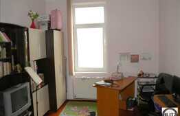 Apartament cu 2 camere de vanzare, situat in zona ultracentrala