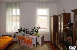 Apartament cu 2 camere de vanzare, situat in zona ultracentrala