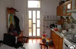 Apartament cu 2 camere de vanzare, situat in zona ultracentrala