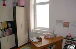 Apartament cu 2 camere de vanzare, situat in zona ultracentrala