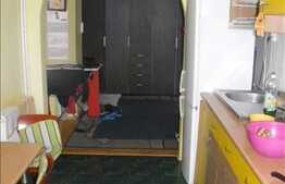 De vanzare 3 camere, decomandat, 79 mp la cateva minute de Billa