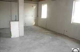 Apartament cu 3 camere, decomandat, 76 mp, Floresti, parcare subterana inclusa