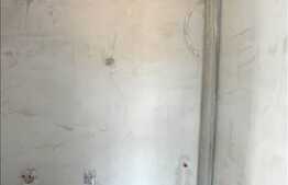 Apartament cu 3 camere, decomandat, 76 mp, Floresti, parcare subterana inclusa