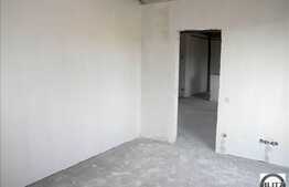 Apartament cu 3 camere, decomandat, 76 mp, Floresti, parcare subterana inclusa