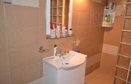 Apartament 2 camere, 46 mp, zona Florilor