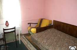 Apartament 3 camere, semidecomandat, 60 mp utili, zona Salii Sporturilor