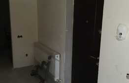 Apartament 3 camere, 68 mp, posibilitate garaj, zona Terra