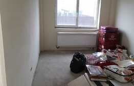 Apartament 3 camere, 68 mp, posibilitate garaj, zona Terra