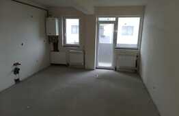 Apartament 3 camere, 68 mp, posibilitate garaj, zona Terra