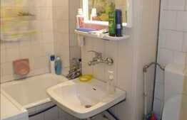 Apartament 1 camera, decomandat, 32 mp utili, zona strazii Bucegi