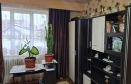De vanzare, apartament 2 camere, 50 mp plus garaj, zona semicentrala