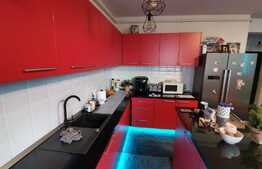 Apartament modern de LUX, 3 camere, 2 băi, garaj cu 2 parcări subterane, alarmă