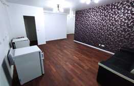 Apartament spatios cu 2 camere, etaj intermediar, in zona strazii Corneliu Coposu