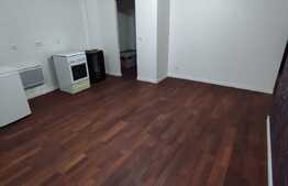 Apartament spatios cu 2 camere, etaj intermediar, in zona strazii Corneliu Coposu