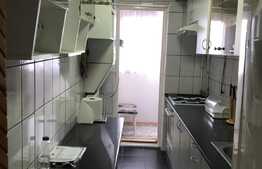 Apartament 4 camere decomandate, mobilat si utilat cu bun gust, panorama spre padure, zona linistita