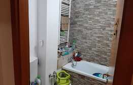 Apartament 3 camere, 70 mp, decomandat, parcare, zona Astra