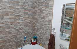 Apartament 3 camere, 70 mp, decomandat, parcare, zona Astra