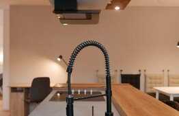 Apartament cu 2 camere, 65 mp, totul nou, garaj, zona Platinia