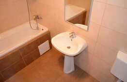 3 camere, 64 mp, mobilat, parcare! Zona strazii Florilor!