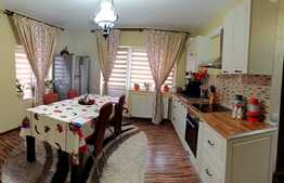 Apartament în vilă, 5 camere, 129mp, gradina privata! zona Lidl