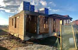 Casa individuala 4 camere, 110 mp, teren de 250 mp, Sanpetru Brasov