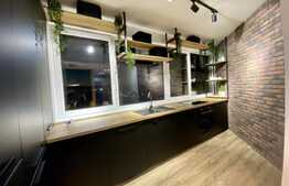 Finisaje lux ! 3 camere, garaj inclus, view superb, zona Vivo