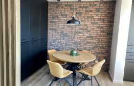 Finisaje lux ! 3 camere, garaj inclus, view superb, zona Vivo