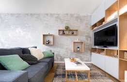 Apartament cu 2 camere, 60 mp, lux, zona Scala Center