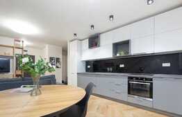 Apartament cu 2 camere, 60 mp, lux, zona Scala Center