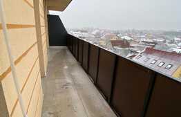 Apartament 3 camere, 62 mp, garaj, imobil nou, zona Fabricii