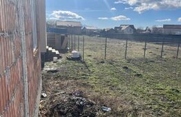 Casa semifinisata interior, 4 camere, 110 mp, teren 250 mp, zona Stupini