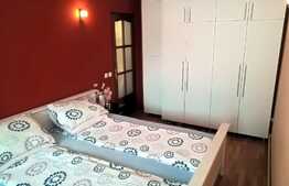 Apartament 3 camere, decomandat, 56 de mp, loc de parcare, zona Campului