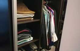 Apartament 3 camere, decomandat, 56 de mp, loc de parcare, zona Campului