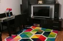 Apartament 3 camere, decomandat, 56 de mp, loc de parcare, zona Campului