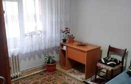 Apartament 4 camere decomandat, Mehedinti, Manastur