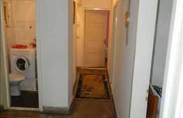 De vanzare apartament cu 4 camere, partial mobilat, zona FSEGA