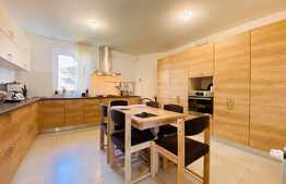 Apartament cu 4 camere de inchiriat, 150 mp, garaj, zona Hermes