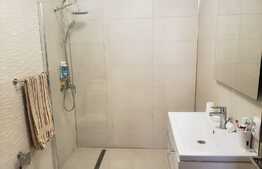 Apartament 2 camere, etaj intermediar, terasa, zona strazii Eugen Ionescu