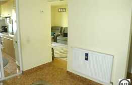 Vanzare apartament 4 camere, decomandat, renovat