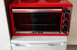 Garsoniera de inchiriat, 11mp, zona strazii Lacrimioarelor