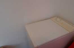 Garsoniera de inchiriat, 11mp, zona strazii Lacrimioarelor