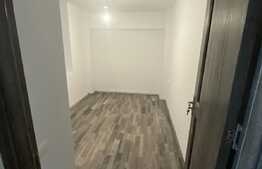 Apartament 4 camere, 90 mp, parcare, zona Răcădău