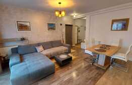 Apartament modern, 2 camere, 52 mp, parcare, zona Teilor