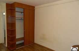 Garsoniera, 30,70 mp utili, partial mobilata, zona strazii Parang