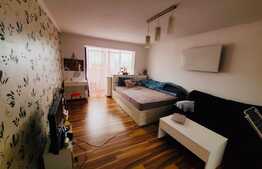 Apartament cu 4 camere, decomandat, 100 mp, parcare, zona strazii Observatorului