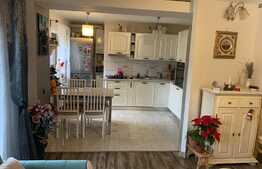 Apartament spațios cu 4 camere, 99 mp, boxa, parcare, zona Noua